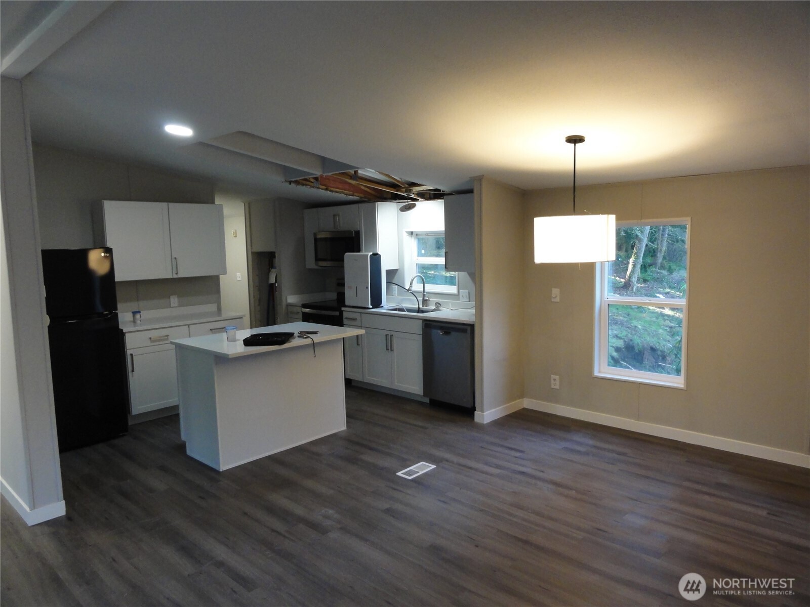 8331 Daphne Court SE