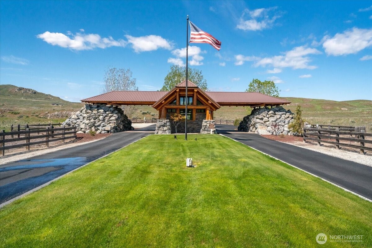 3 Lot 3 Overlook