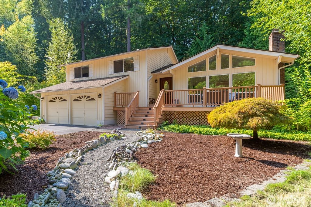 Photo of 19423 153rd Avenue NE Ave, Woodinville, WA 98072 (MLS # 2438146)