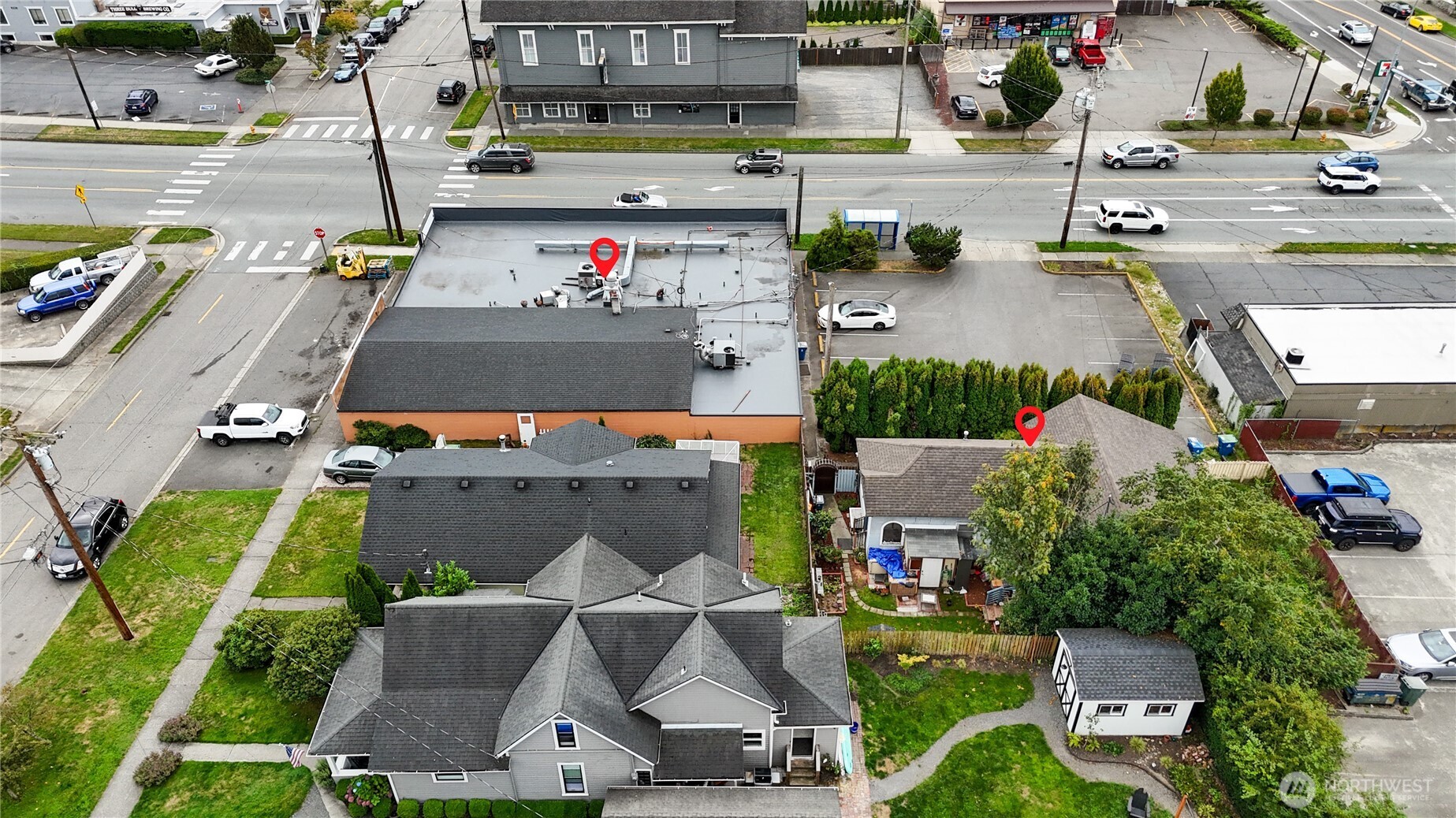1208 2nd St