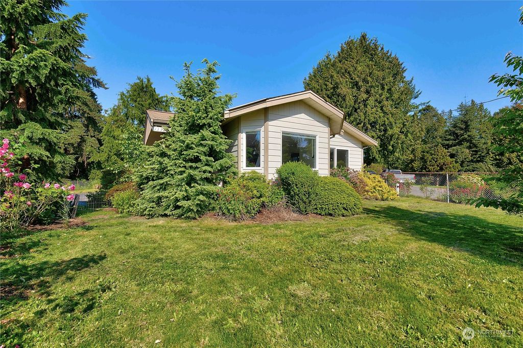 Photo of 13325 Military Road S, SeaTac, WA 98168 (MLS # 2072977)