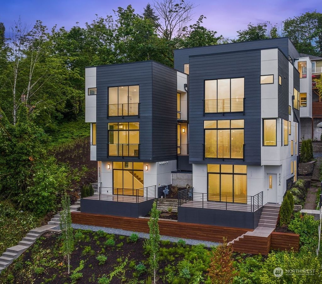 Photo of 4225 C Letitia Avenue S, Seattle, WA 98118 (MLS # 2143680)