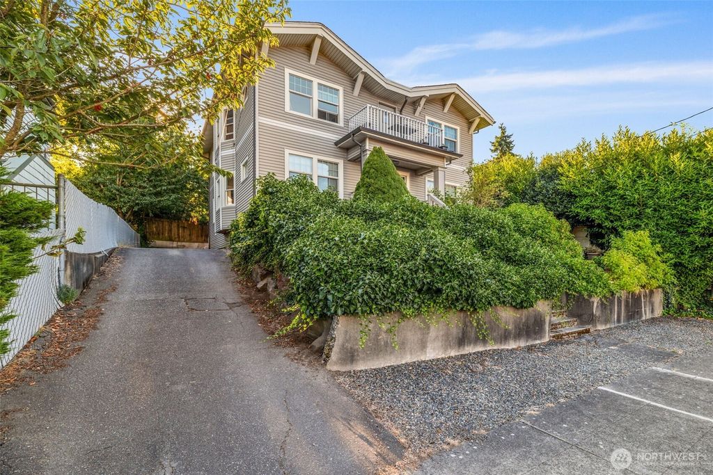 Photo of 4322 5th Avenue NW, Seattle, WA 98107 (MLS # 2419353)