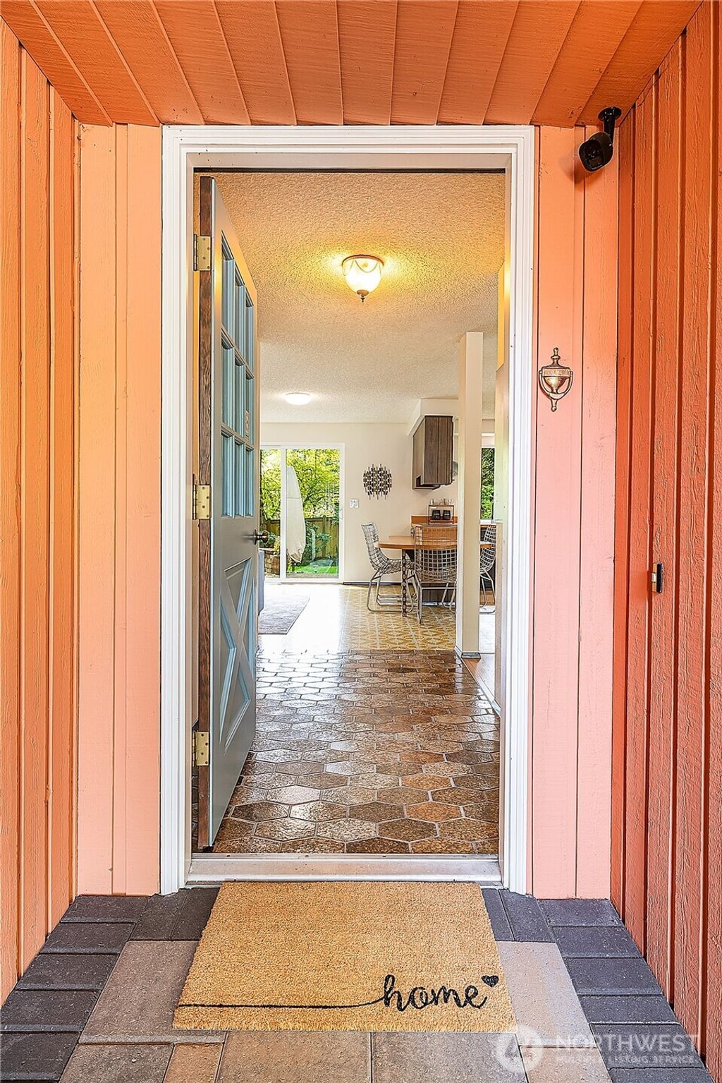 Photo of 14021 NE 62nd Street, Redmond, WA 98052 (MLS # 2360891)