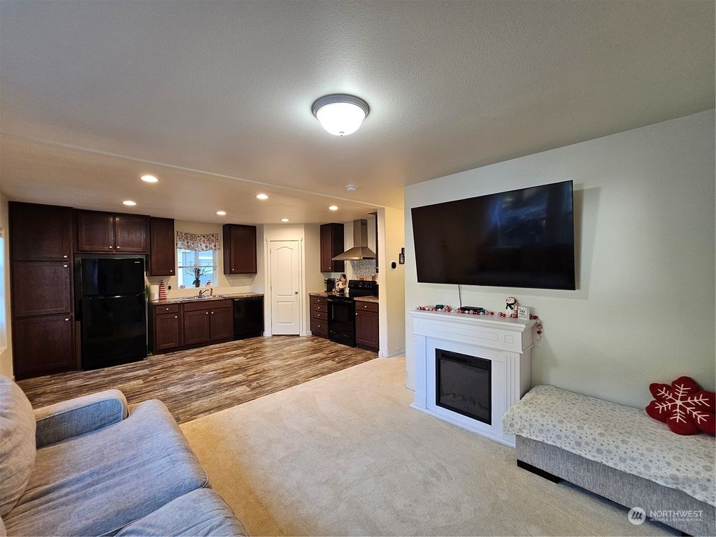 Photo of 23418 Pearce Way, Granite Falls, WA 98252 (MLS # 2311111)