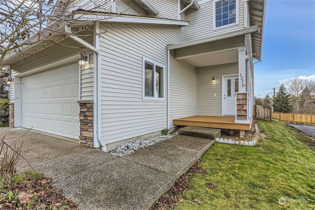 Photo of 1218 113th Avenue SE, Lake Stevens, WA 98258 (MLS # 2199520)