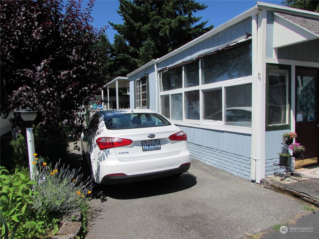 Photo of 24222 54th Avenue W #67, Mountlake Terrace, WA 98043 (MLS # 2134263)