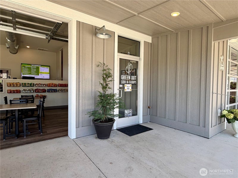 10 Wapato Point Parkway A