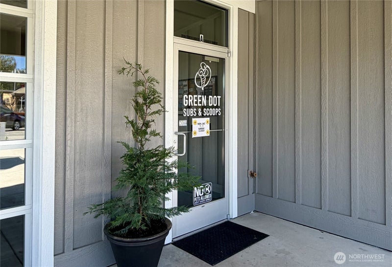 10 Wapato Point Parkway A