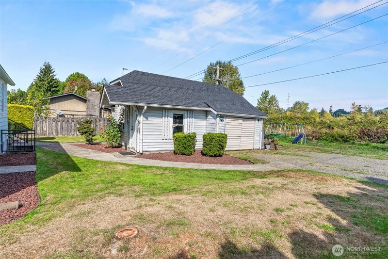 202 Cowlitz Drive