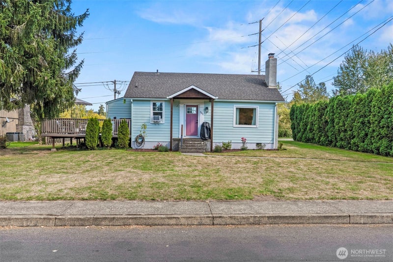 202 Cowlitz Drive