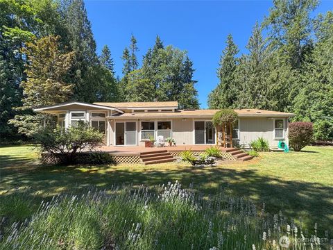 77 A Road Less Traveled Sequim WA 98382