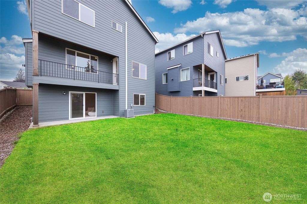 Photo of 9903 16th Place SE, Lake Stevens, WA 98258 (MLS # 2500706)