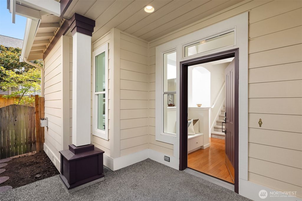 Photo of 746 239th Lane SE, Sammamish, WA 98074 (MLS # 2428664)