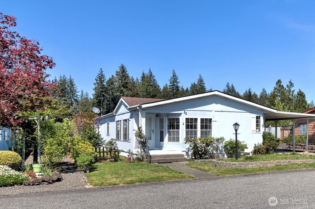 Photo of 11 Donder Road, Shelton, WA 98584 (MLS # 2514608)
