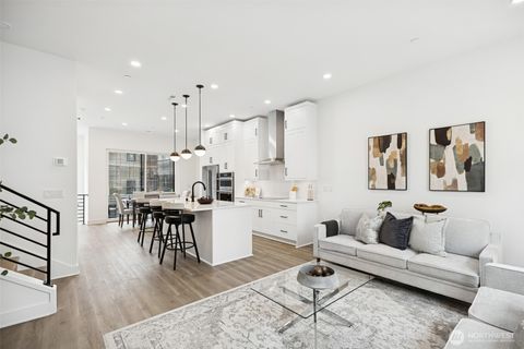 Photo of 18805 99th Court NE #D, Bothell, WA 98011 (MLS # 2482997)