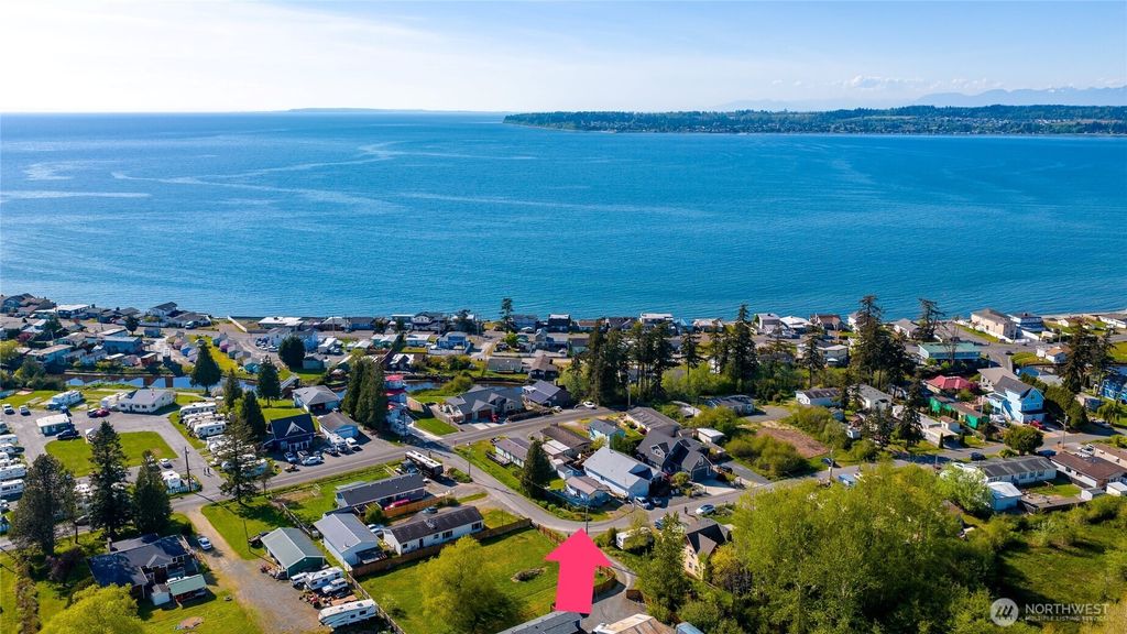 Photo of 7403 Sunset Drive, Blaine, WA 98230 (MLS # 2516824)