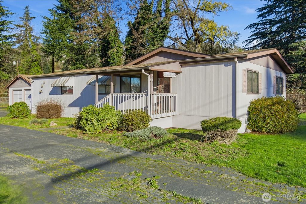 Photo of 4918 S 122nd Street, Tukwila, WA 98178 (MLS # 2469173)