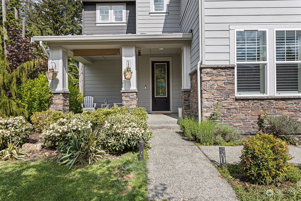 Photo of 34018 SE Vaughan Street, Snoqualmie, WA 98065 (MLS # 2075324)