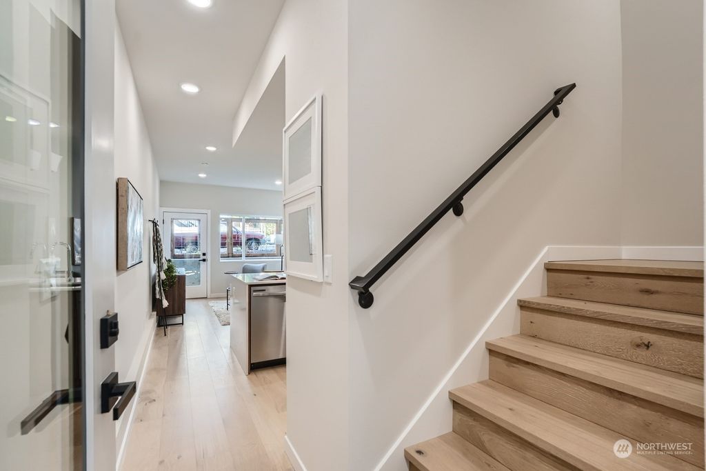 Photo of 802 23rd Avenue S #B, Seattle, WA 98144 (MLS # 2034421)