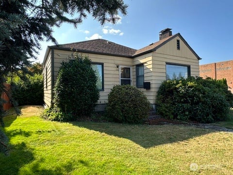 Photo of 5702 Pacific Avenue, Tacoma, WA 98408 (MLS # 2592546)