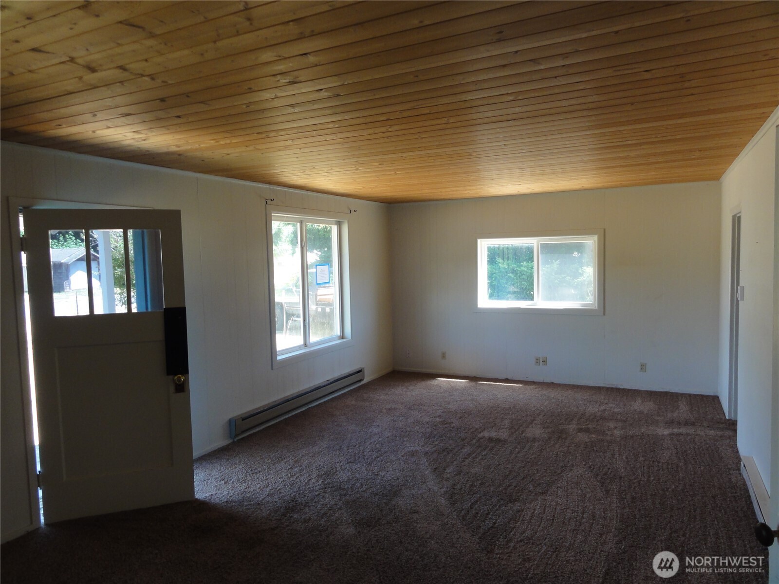 503 E Pe Ell Avenue