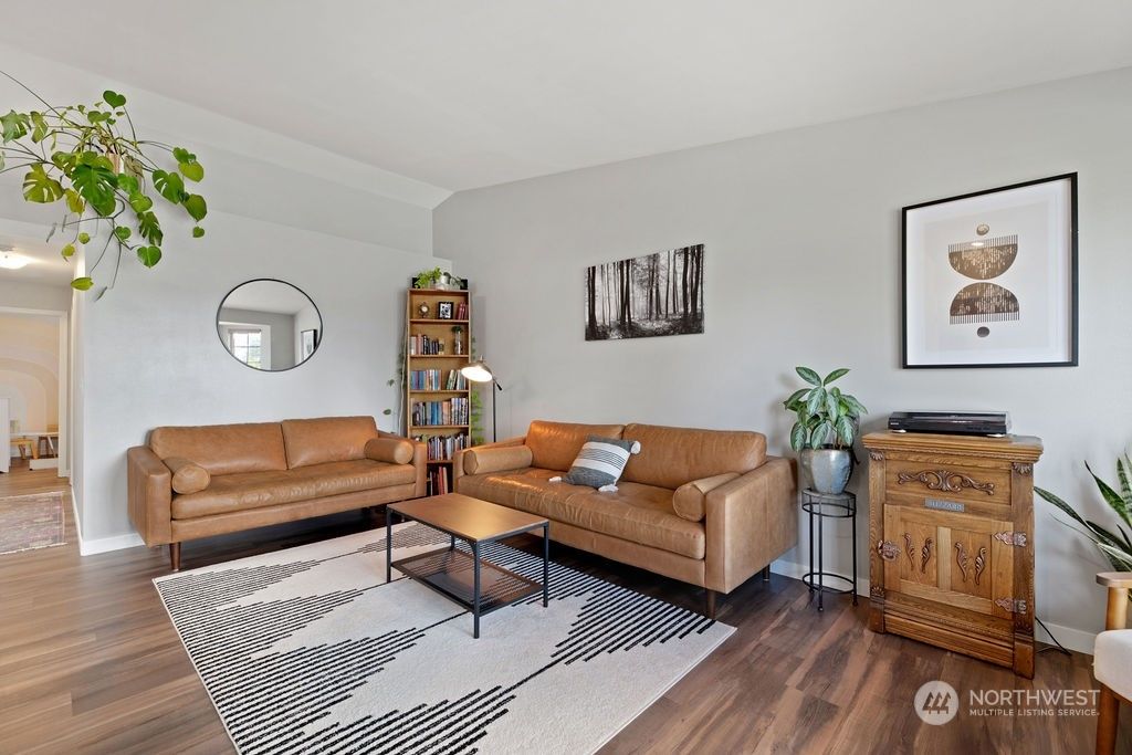 Photo of 6527 Gateway Terrace, Everett, WA 98203 (MLS # 2213629)