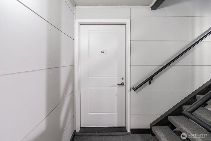 230 SW Clark Street C-104
