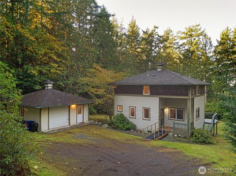 Photo of 279 Point Caution Drive, Friday Harbor, WA 98250 (MLS # 2447235) Photo of 279 Point Caution Drive, Friday Harbor, WA 98250 (MLS # 2447235)