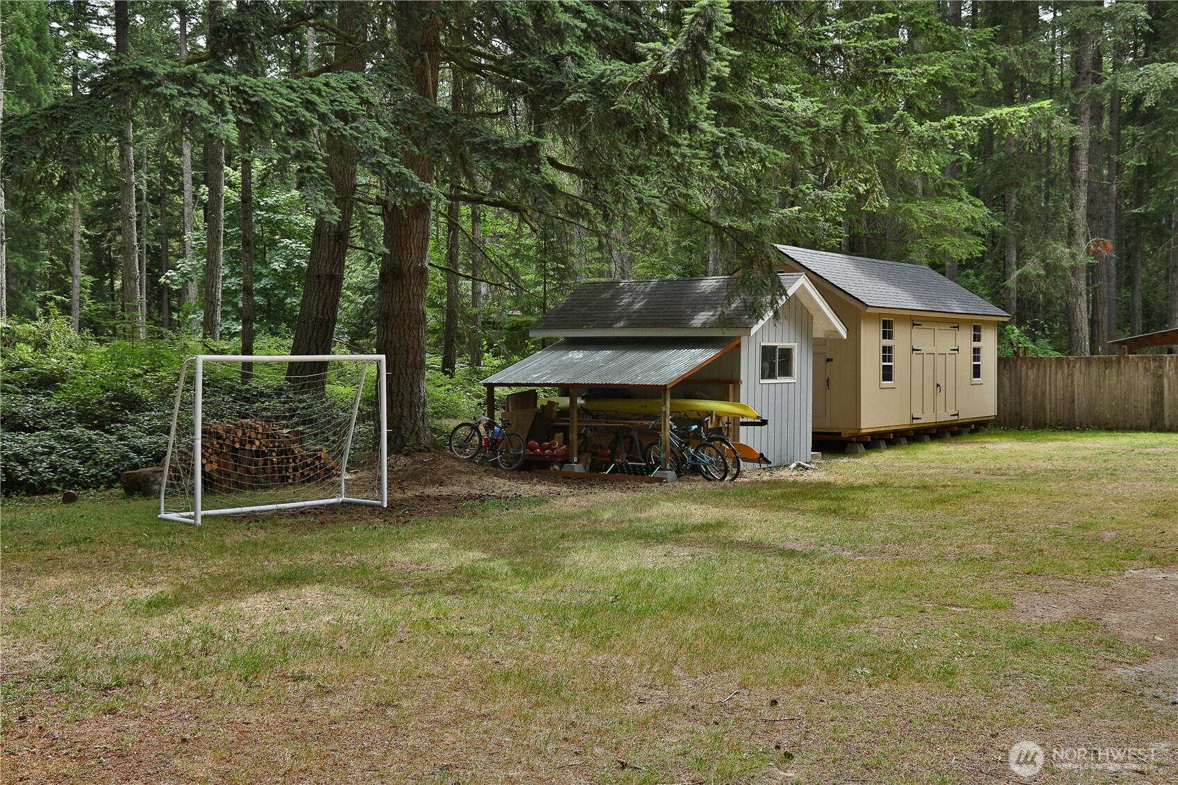 4907 Pinewood Circle