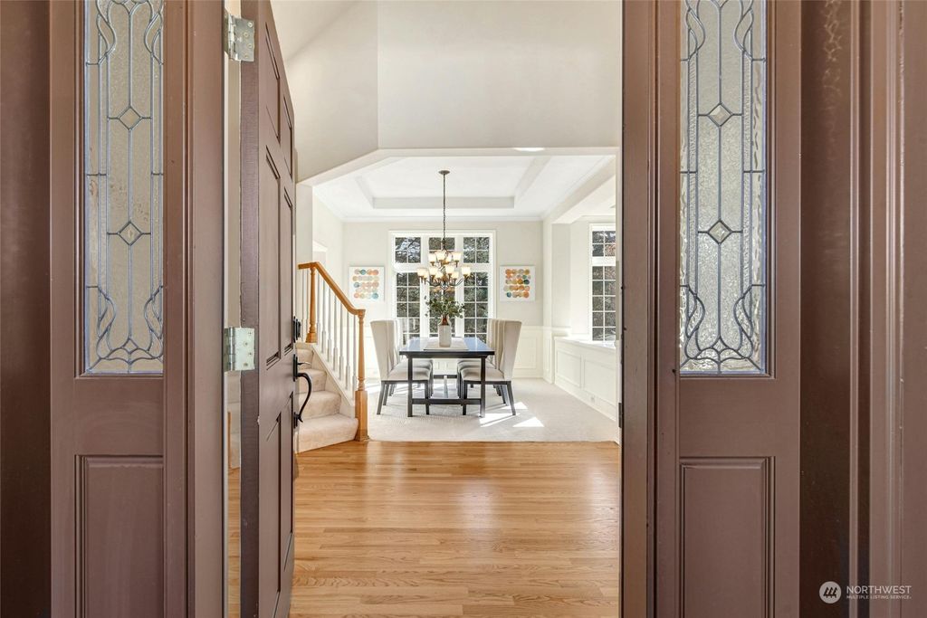 Photo of 23133 NE 14th Court, Sammamish, WA 98074 (MLS # 2206978)