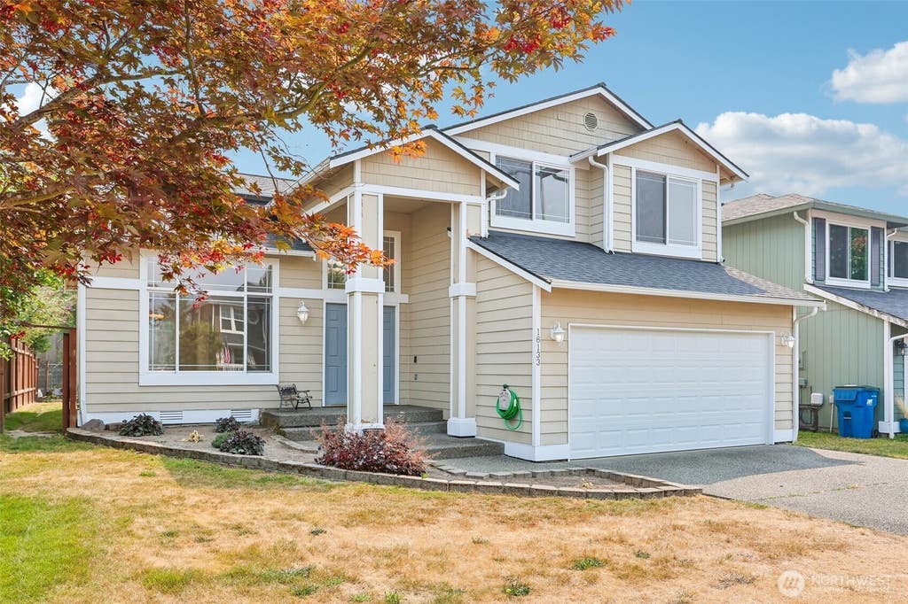 Photo of 16133 Lakeview Avenue SE, Monroe, WA 98272 (MLS # 2565946)