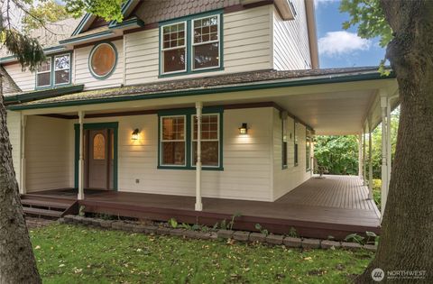 Photo of 6005 Sunset Highway, Cashmere, WA 98815 (MLS # 2446850)