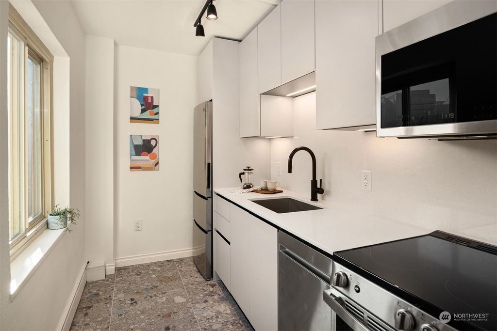 Photo of 1400 Hubbell Place #1314, Seattle, WA 98101 (MLS # 2327830)