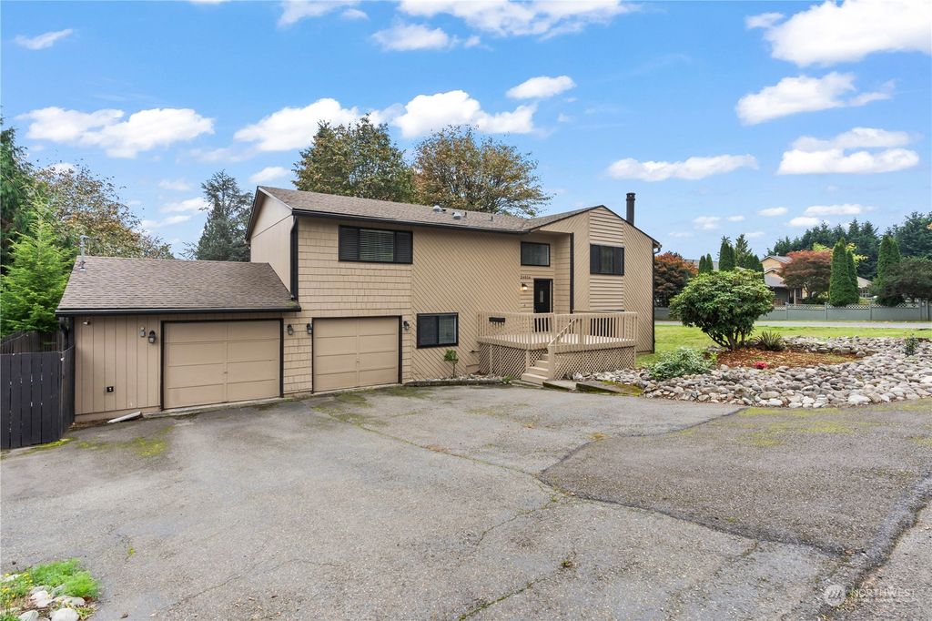Photo of 34856 54th Avenue S, Auburn, WA 98001 (MLS # 2300843)