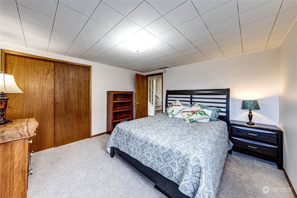 listing image 9364529078815616160