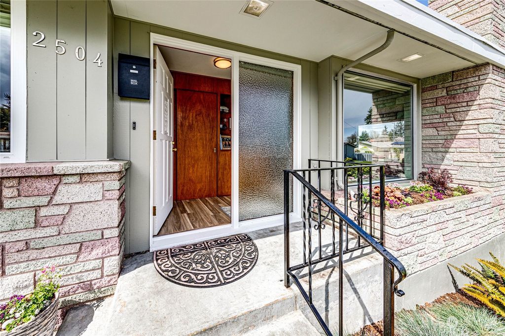 listing image 9368279502403254227