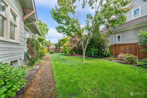 A home in Everett