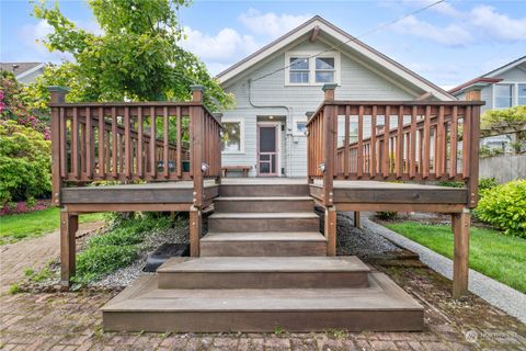 A home in Everett