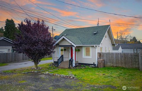 Photo of 2514 S 53rd Street, Tacoma, WA 98409 (MLS # 2454208)