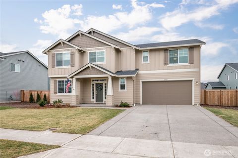 Photo of 2021 Branch Creek Drive, Longview, WA 98632 (MLS # 2472105)