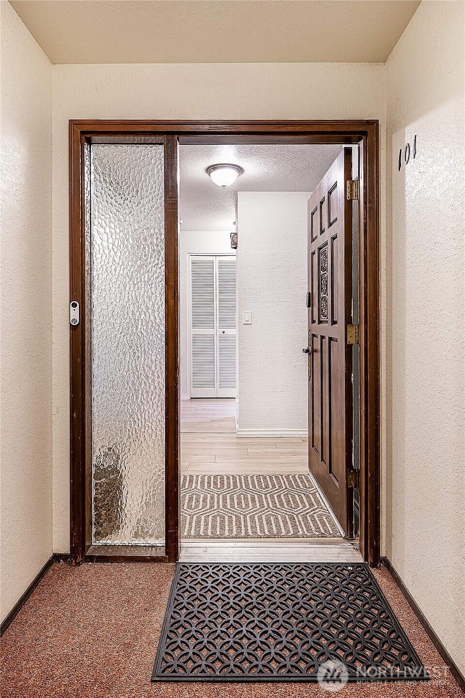 17924 23rd Lane NE 101