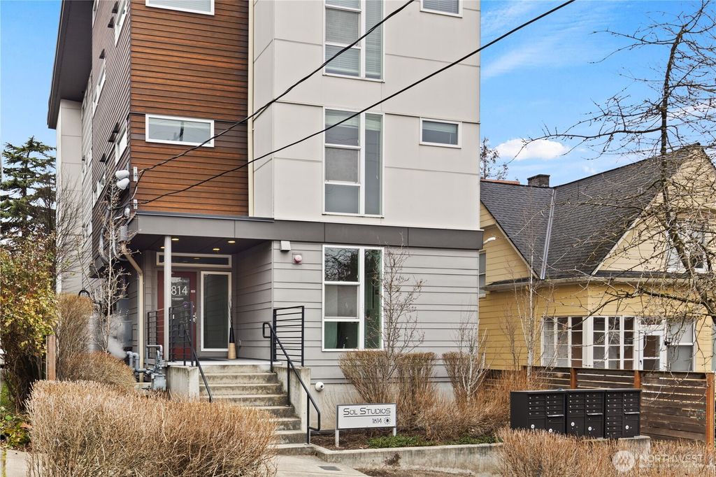 Photo of 1814 E John Street, Seattle, WA 98112 (MLS # 2498544)