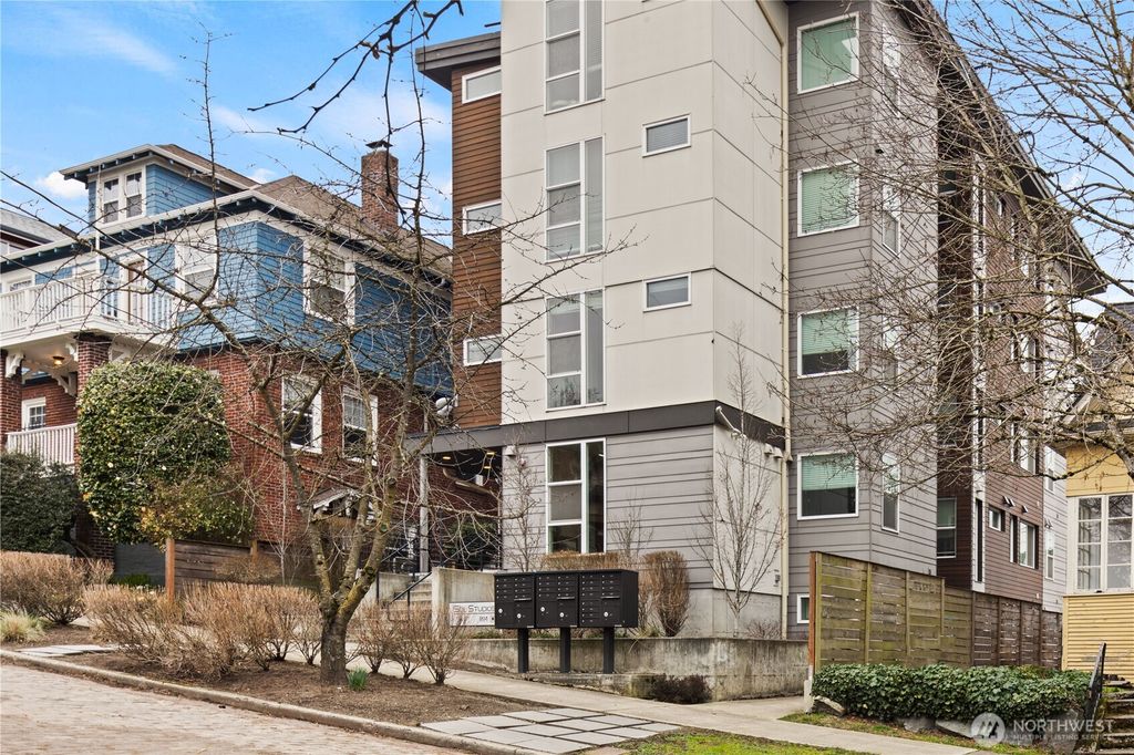 Photo of 1814 E John Street, Seattle, WA 98112 (MLS # 2498544)