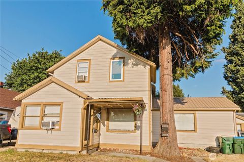 108 N Gold Street Centralia WA 98531