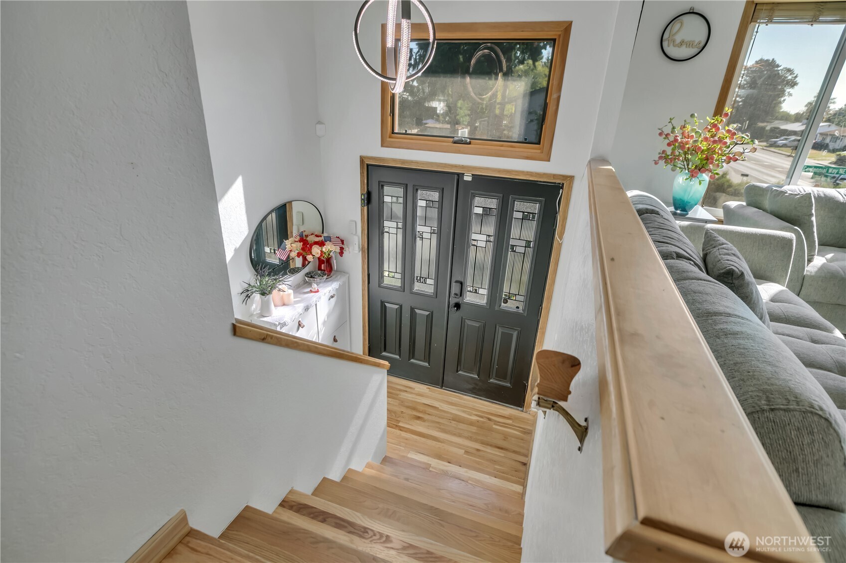 3302 Centennial Way NE