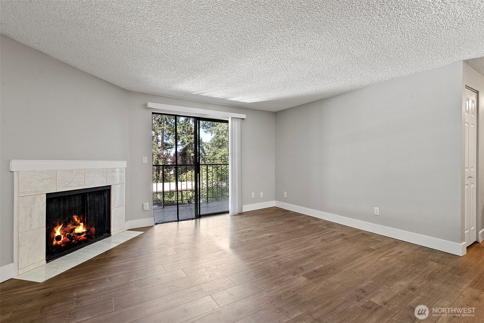 4501 Grandview Drive W T221