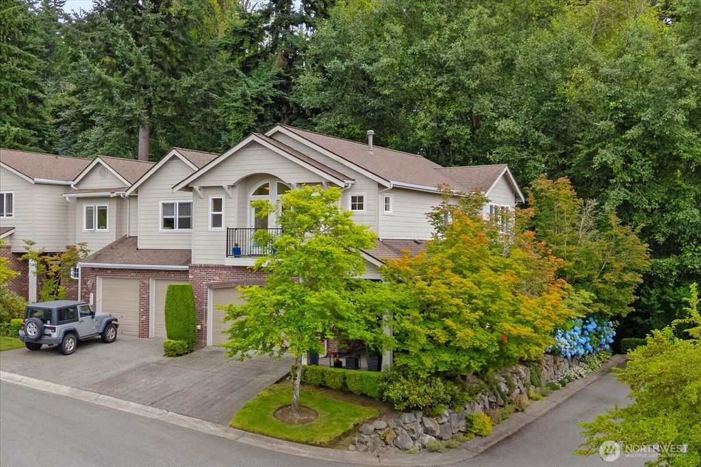 Photo of 6238 Harbour Heights Parkway #D1, Mukilteo, WA 98275 (MLS # 2336523)
