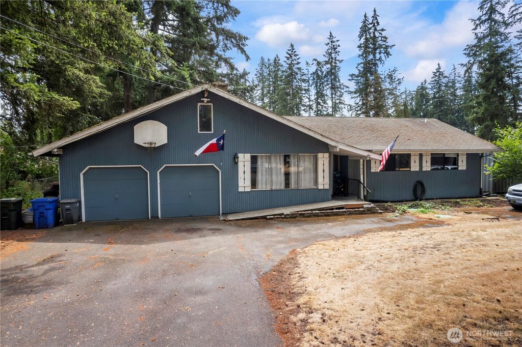 Photo of 15433 SE 275th Street, Kent, WA 98042 (MLS # 2498503)