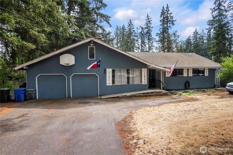 Photo of 15433 SE 275th Street, Kent, WA 98042 (MLS # 2498503)